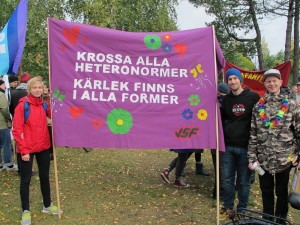 Vänsterns Studentförbund (VSF) på Umeå Pride 2013.