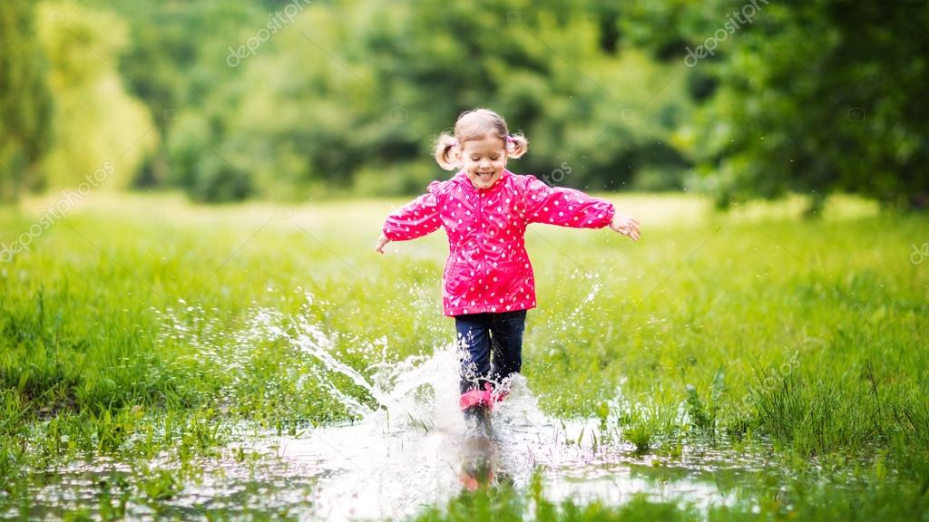 depositphotos_114144712-stock-photo-happy-child-girl-running-and