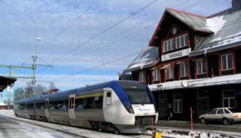 Reginatåg vid Vännäs station, Bild från Järnvägsfrämjandet.